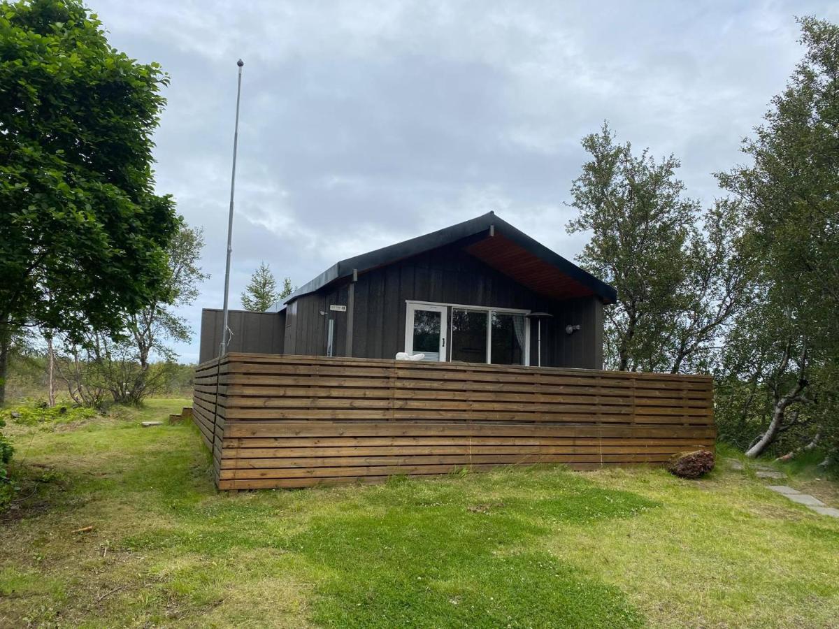 Cabin In The Lava. Near Husavik Skogar  Kültér fotó
